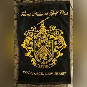 NEW Trump National Golf Club Colts Neck, N.J. golf towel, heavy 100% cotton